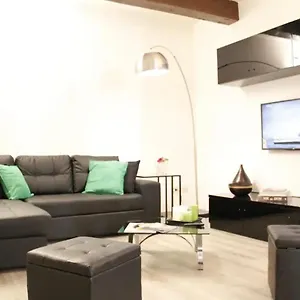 https://appartamento-super-centrale-con-wifii-e-ac.it-tuscanyhotel.com